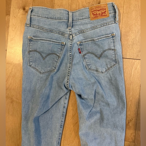 Levi 720 High Rise Skinny W25 L28 - Picture 3 of 5